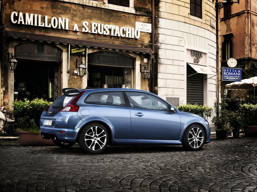  Volvo C30 SE Sport 2006 года  (фото 10 из 11)